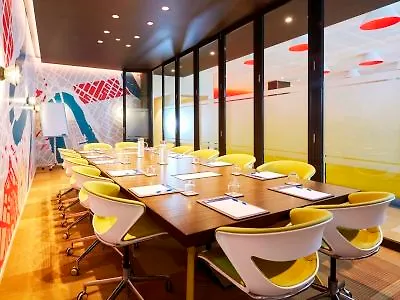 Holiday Inn Express Brisbane Central By Ihg Hotel